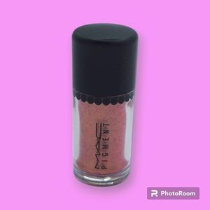 MAC Cosmetics Rose Pigment